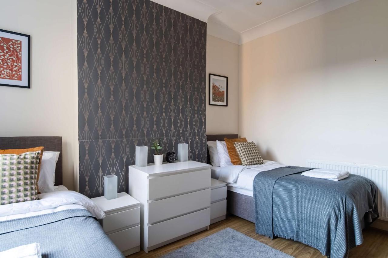 Two Bedroom Apartment In Tooting Лондон Екстер'єр фото